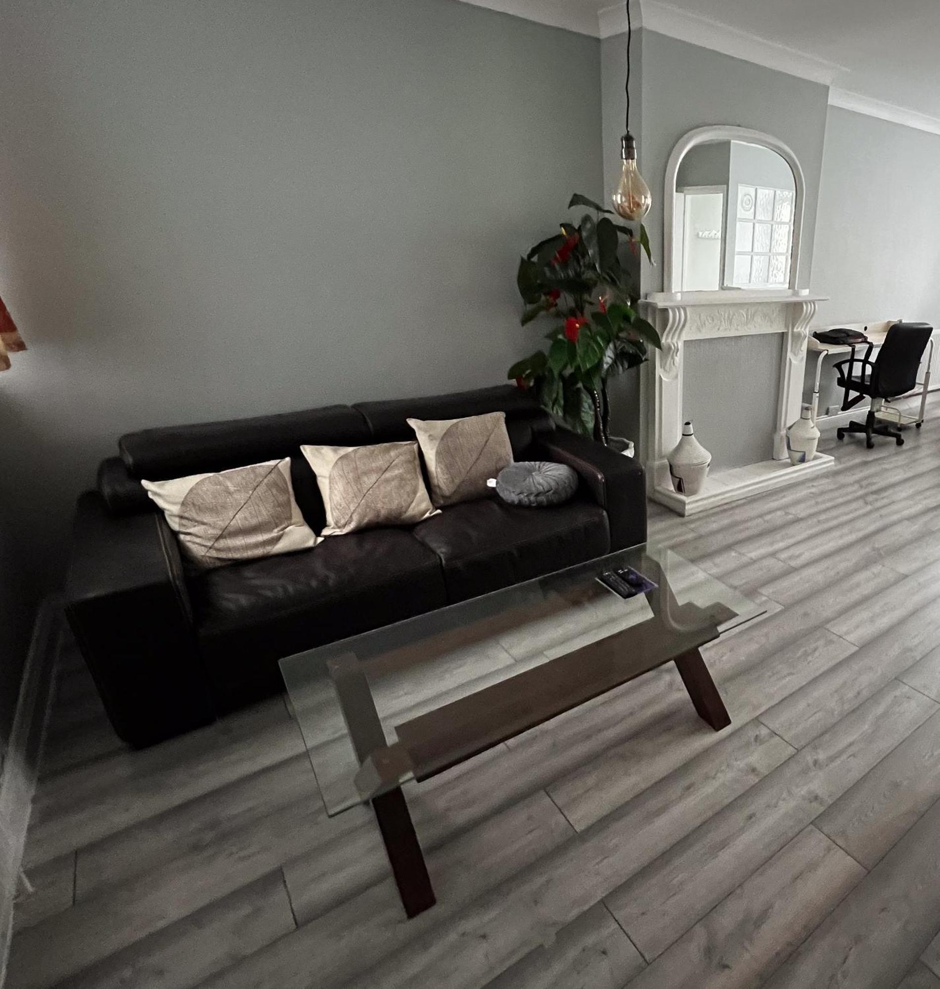 Spacious Retreat - Remote Worker & Family Friendly Portsmouth Exterior photo